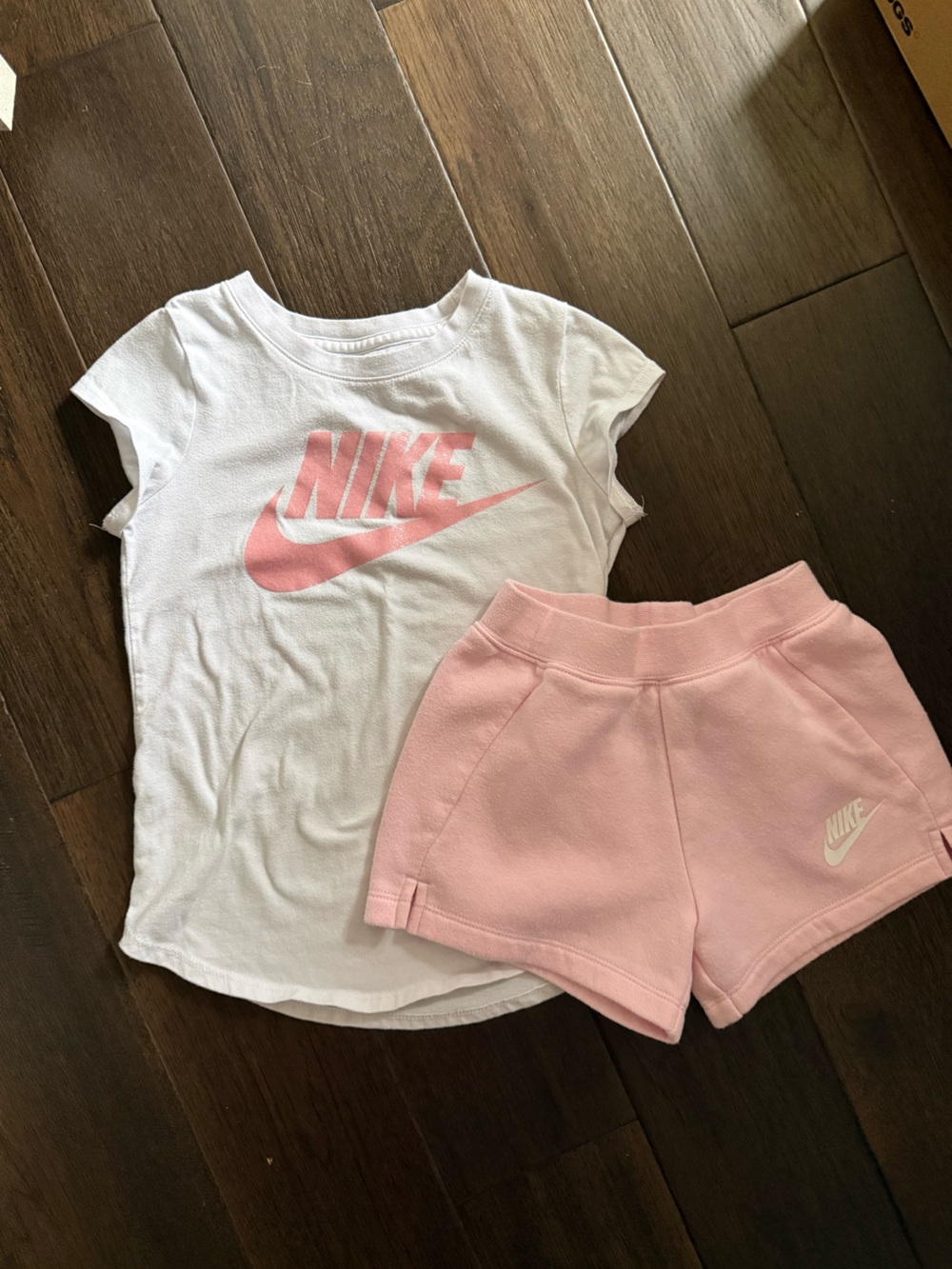 Nike shorts set 5T VGUC